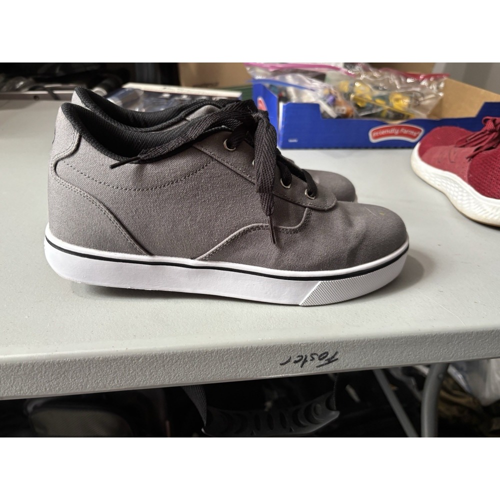 Heelys Men's Launch 20 Canvas Skating Sneakers Size 9 Gray Shoes HE100754